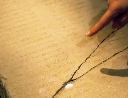 Bí ẩn ngàn đời về phiến đá vôi cổ đại