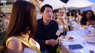 Thien An phan ung cuc ben khi bi MC Miss Grand chiem cho-Hinh-3