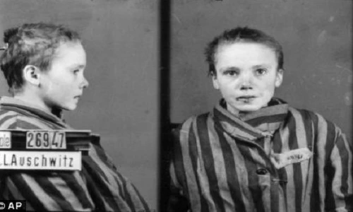 Loạt hình ám ảnh về tù nhân trong trại tử thần phát xít 