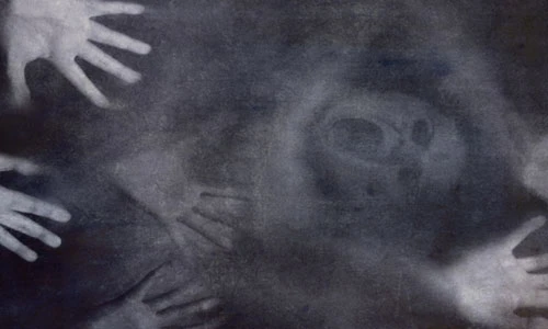 Chuyện hãi hùng về những hồn ma ám ảnh người còn sống