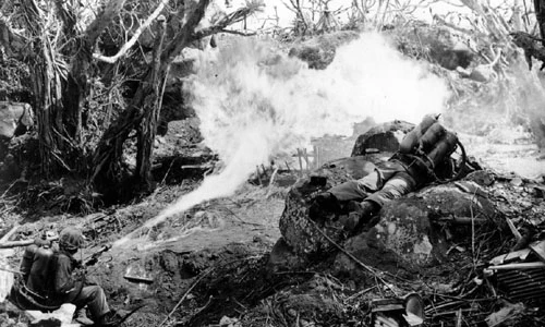 Ảnh hiếm chiến sự khốc liệt ở Thái Bình Dương hồi CTTG2 (2)