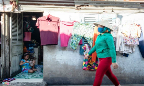 Ảnh: Những người cuối cùng ở "khu ổ chuột" sắp bị giải toả giữa Sài Gòn