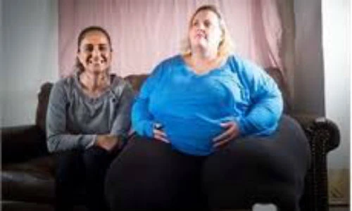 Liều cả tính mạng để có vòng hông lớn nhất thế giới