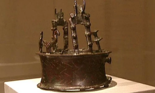 Tận mục 10 món đồ thời trang cổ xưa nhất thế giới