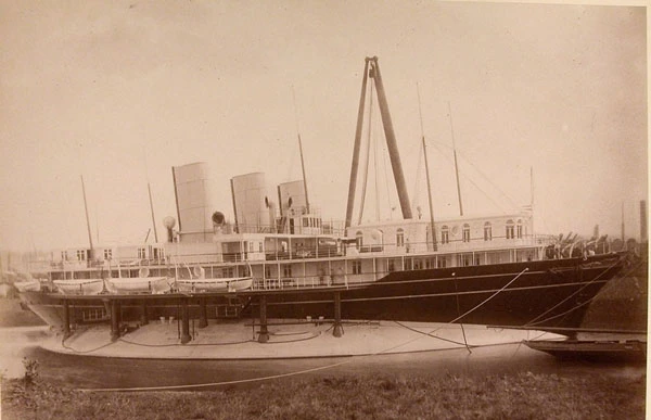 Đột nhập du thuyền siêu xa xỉ của Sa hoàng Nga