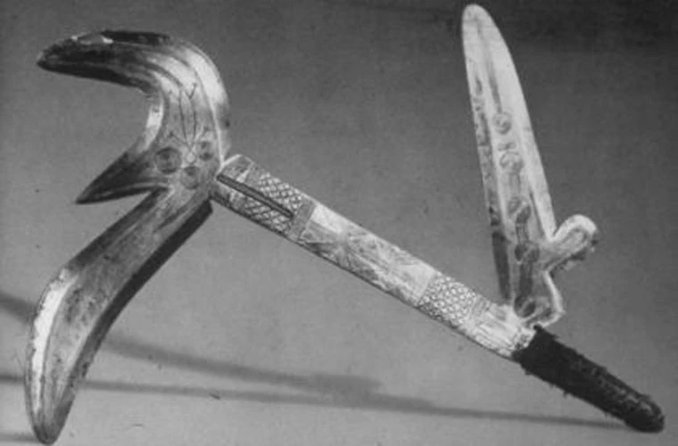 10 vũ khí khác thường trong lịch sử nhân loại