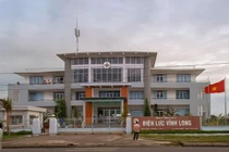 Điện lực Vĩnh Long: Gói thầu sửa lưới điện hơn 3 tỷ có về tay Xuân Phát?