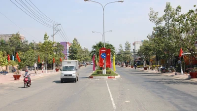 Bình Trang liên tiếp "ôm" nhiều gói thầu tại Tân Hưng