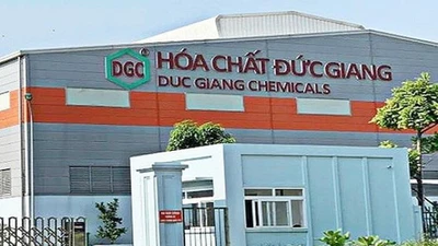 Hóa chất Đức Giang nhắm lãi 880 tỷ quý 3, rót hơn 600 tỷ vào Nghi Sơn