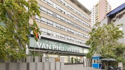 Văn Phú Invest "dính" án phạt 380 triệu đồng vì loạt sai phạm chứng khoán