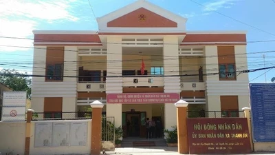 Công ty Nhân Tài thi công đường dẫn cầu Đá Ngầm hơn 5 tỷ