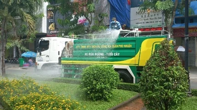 Công ty Đức Long trúng gói thầu thay mới 3 thùng ép rác hơn 3,4 tỷ