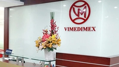 Cổ phiếu VMD lao dốc không phanh sau lệnh tạm ngừng giao dịch của HoSE