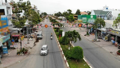  Một mình Bình Trang dự gói thầu hơn 7,5 tỷ tại Tân Hưng