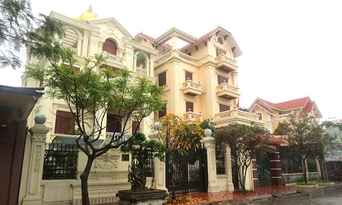 Choáng váng phố biệt thự “khủng” ở Hải Phòng