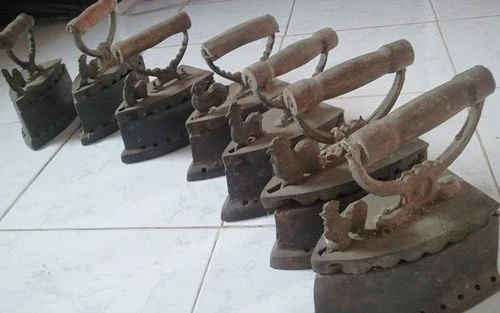 Tận mục "diện mạo" bàn là con gà giá chục tỷ