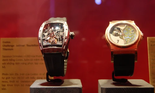 Ngắm siêu phẩm đồng hồ tiền tỷ vừa đến Hà Nội