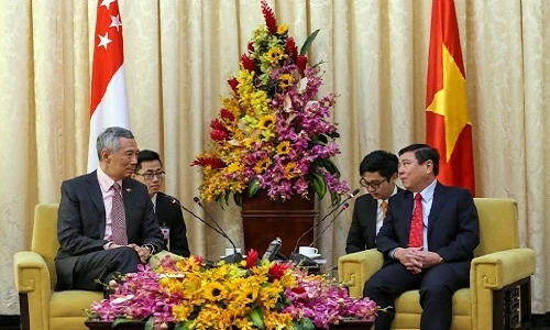Ảnh ấn tượng 3 lần thăm Việt Nam của Thủ tướng Singapore