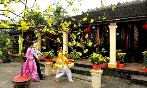 Cười vui với những câu chúc Tết “bá đạo”