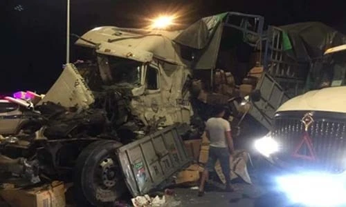 Những vụ tai nạn giao thông thảm khốc tuần qua (2-8/7)