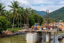 Gói thầu tại BQLDA Cờ Đỏ: LD Xây dựng 96 - Xây dựng 726 trúng gói thầu Cầu Kênh 200