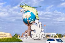 Công ty thiết bị điện Cà Mau liên tiếp nhận "mưa" gói thầu trang trí Tết 