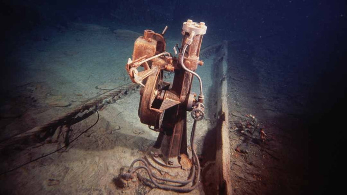 Đến ngày 1/9/1985, xác tàu Titanic được phát hiện ở độ sâu khoảng 3.299m bên dưới mặt nước ở Bắc Đại Tây Dương, cách Newfoundland khoảng 464 km về phía Đông. Ảnh: Ralph White/Getty Images.