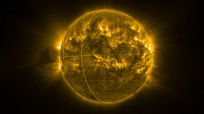 Tàu Solar Orbiter sẽ có thêm nhiều cơ hội để kiểm tra dự đoán trên trong thời gian tới. Nhờ lực hấp dẫn sao Kim, tàu Solar Orbiter sẽ tiếp tục nghiêng quỹ đạo xa hơn khỏi xích đạo mặt trời, đạt độ nghiêng 24 độ vào tháng 12/2026 và 33 độ vào tháng 6/2029. Ảnh: ESA.