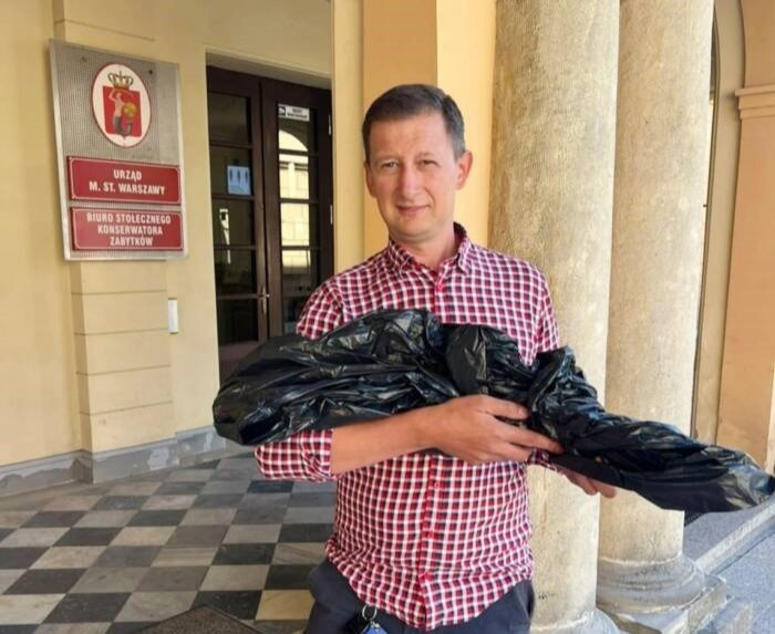Sông Vistula, tuyến đường thủy dài nhất Ba Lan, đã đóng vai trò là tuyến đường giao thông quan trọng và hành lang văn hóa trong suốt nhiều thế kỷ. Theo đó, dòng sông trở thành kho tàng tự nhiên lưu giữ các hiện vật lịch sử. Ảnh: Jam Press.