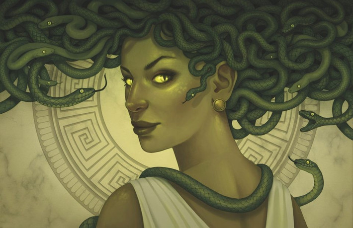 Medusa không kiểm soát được khả năng hóa đá bất cứ ai nhìn vào mắt mình ngay lập tức. Athena làm như vật được cho là khiến cho Medusa phải sống cô độc suốt cuộc đời. Ảnh: Rachel Perciphone Kilbury.