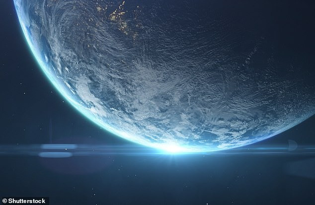 Quỹ đạo của Kepler-725c có thể nói là bất thường. Nó có hình elip rất lớn, với độ lệch tâm là 0,44. Để so sánh, quỹ đạo của Trái đất có độ lệch tâm là 0,0167 và do đó gần với hình tròn; ở thái cực khác, độ lệch tâm quỹ đạo là 1 sẽ là parabol. Ảnh: Shutterstock.