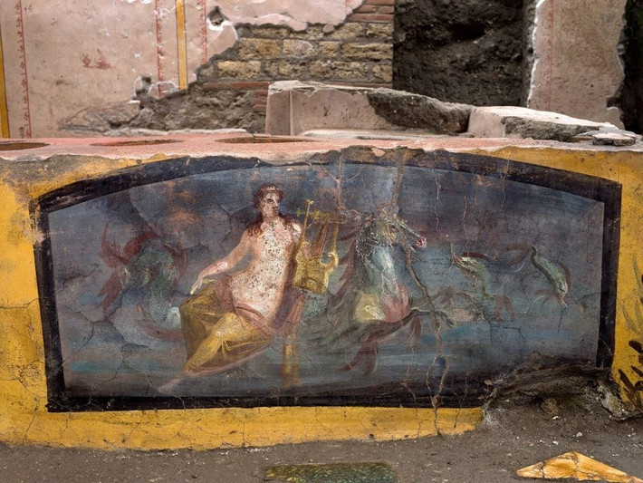Những tàn tích của thành phố cổ Pompeii lần đầu được phát hiện vào thế kỷ 16. Những cuộc khai quật đầu tiên được tiến hành vào năm 1748. Kể từ đó tới nay, các chuyên gia, nhà khảo cổ đã có nhiều khám phá quan trọng tại Pompeii, hé lộ cuộc sống của người dân La Mã vào gần 2.000 năm trước. Ảnh: Archaeological Park of Pompeii.
