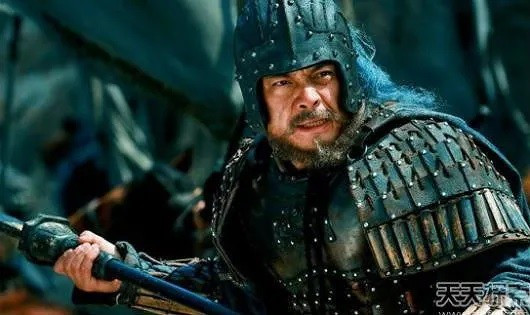 Sau nhiều ngày giao chiến, lực lượng của Tôn Quyền dù đông đảo hơn nhiều nhưng vẫn không thể đánh bại Trương Liêu, đánh chiếm Hợp Phì. Thậm chí, Tôn Quyền cuối cùng phải hạ lệnh cho quân rút lui.