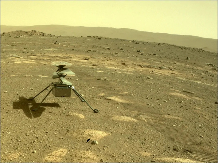Mastcam-Z là một hệ thống camera được trang bị trên xe tự hành Perseverance có những tính năng cung cấp hình ảnh toàn cảnh, hình ảnh nổi, và có thể phóng to hoặc thu nhỏ đối tượng hình. Ảnh: NASA/JPL-Caltech.