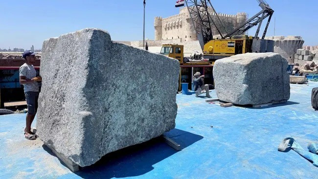 Các nhà nghiên cứu Pháp và Ai Cập đang tạo ra bản sao kỹ thuật số của hải đăng Alexandria ở Ai Cập sau khi trục vớt các khối đá cổ đại chìm dưới biển Địa Trung Hải. Ảnh: GEDEON Programmes/CEAlex.