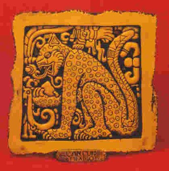 Người Maya quan niệm báo đốm sẽ trở thành thần Mặt trời vào ban ngày, di chuyển trên bầu trời trước khi trở về thế giới ngầm khi hoàng hôn buông xuống. Ảnh: animalsofempire.