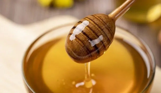 Ngôi đền - nơi tìm thấy những chiếc bình chứa mật ong - nằm ở vị trí khó tiếp cận. Trong đền có một chiếc giường rỗng - tượng trưng cho sự hiện diện của một vị thần. Ảnh: agroreview.com.