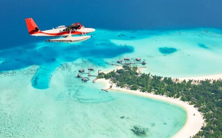 Theo đó, Maldives được xem là quốc gia bằng phẳng nhất thế giới. Địa hình phẳng ở hầu hết lãnh thổ giúp tầm nhìn luôn thoáng đãng, dễ quan sát từ xa. Ảnh: authenticindiatours.com.