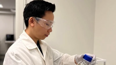 Thạc sĩ Việt khám phá hướng mới tìm sự sống ngoài Trái đất