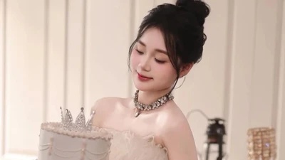 Nữ game thủ Genshin 3,7 triệu follow gây sốt mạng xã hội