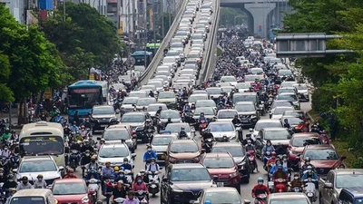 Đề xuất bỏ quy định không lái ô tô quá 48 giờ mỗi tuần