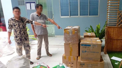 Thực phẩm chức năng ở bãi rác tại Bình Chánh là hàng giả
