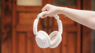 Tai nghe over-ear “quốc dân” đẹp như Sony, pin tới 75 giờ 