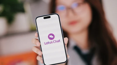 Lotus Chat bùng nổ tính năng mới, tăng nửa triệu người dùng