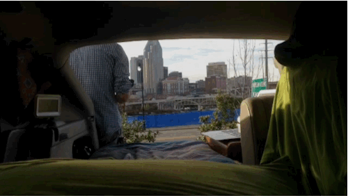 Chris và ngôi nhà di động của mình.