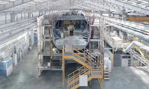 Hình ảnh hiếm hoi xưởng sản xuất du thuyền xa hoa