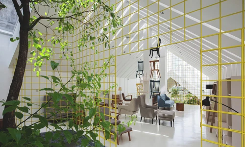 Văn phòng trưng bày đồ gỗ Việt ấn tượng trên báo Mỹ