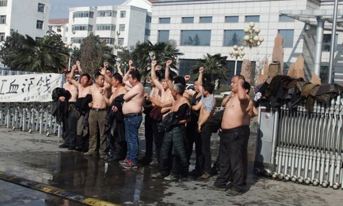 Những kiểu đòi nợ khác người độc nhất vô nhị