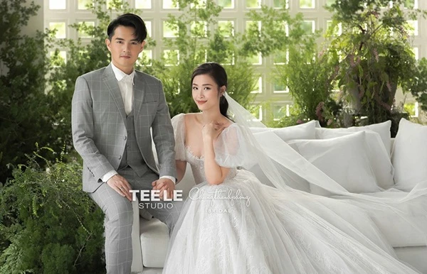 Choáng với bộ sưu tập chục chiếc váy cưới đẹp ngất ngây của Đông Nhi