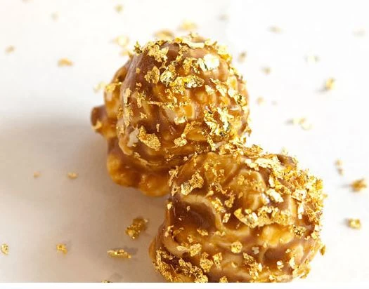 Kinh ngạc những món ăn bọc vàng, rắc bạch kim xa xỉ hết mức